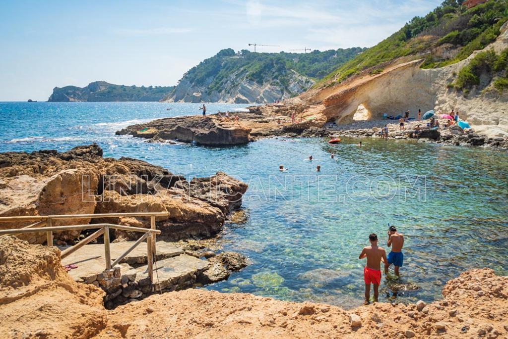 Casa En Urb. Con La Piscina Mas Grande De Javea. Eksteriør bilde