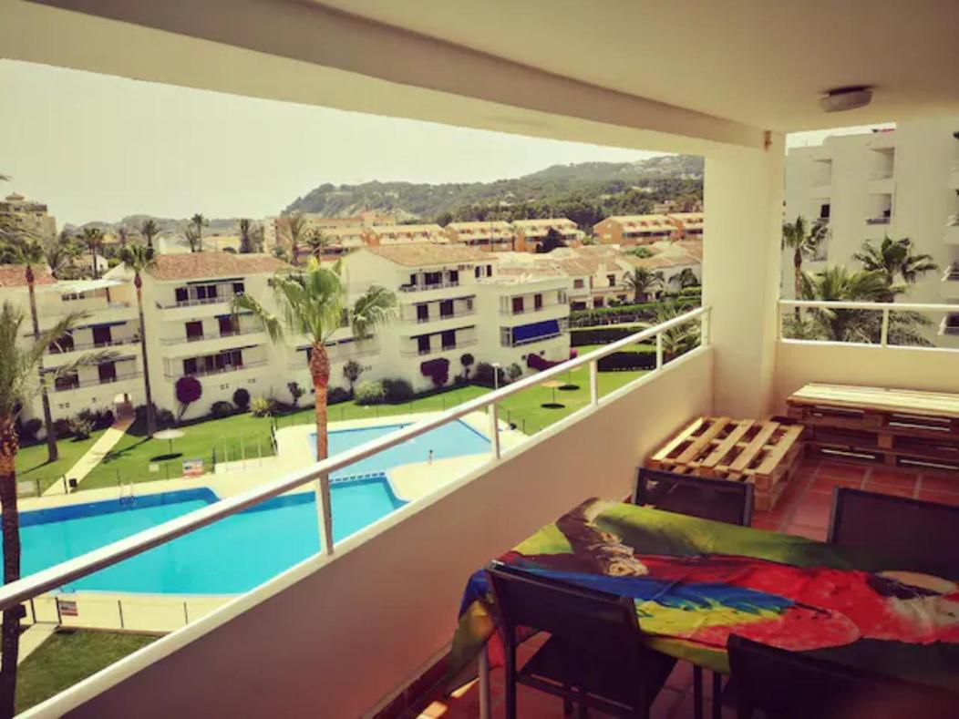 Casa En Urb. Con La Piscina Mas Grande De Javea. Eksteriør bilde